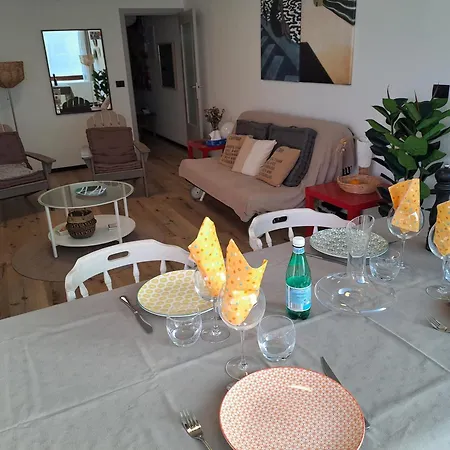 Apartment Cozy One-bedroom With Extra Sofa Bed In The Center Of T128 Ostende