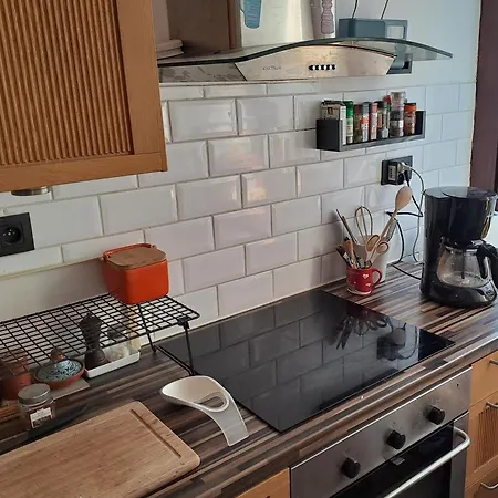 דירה Cozy One-bedroom With Extra Sofa Bed In The Center Of T128